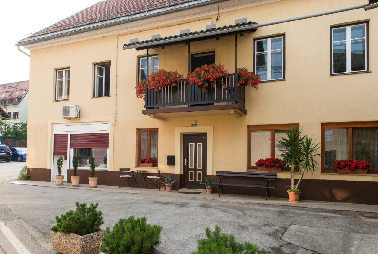 Sobe Poldka Hotel Dolenjske Toplice Eksteriør billede